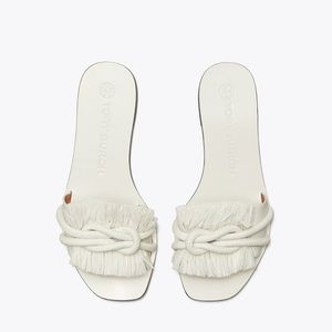 Meet your Posher, Deeunique